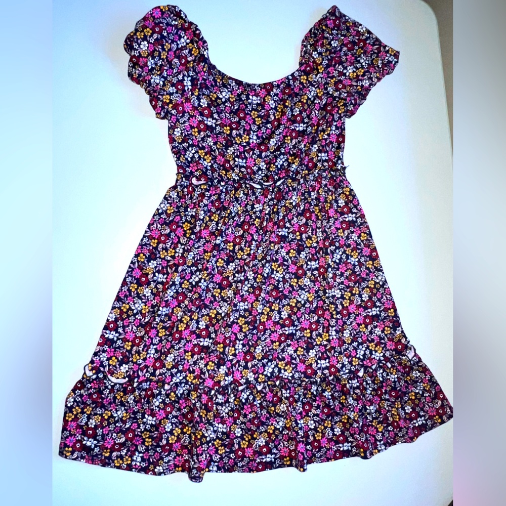 Trixxi Three Pink Hearts- Girls floral dress with Cap Sleeve Dress size M